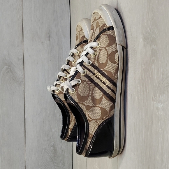 Coach Womens Folly Logo Textured Sneakers shoes sz 8B - Picture 2 of 12